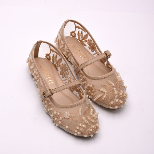 Bavelle Beige women’s pumps from Zirotti — stylish beige cushioned heels with flexible anti-slip sole for office and party wear.