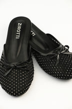 Lunara Black women’s stylish casual Pump with sleek design, perfect for everyday wear.