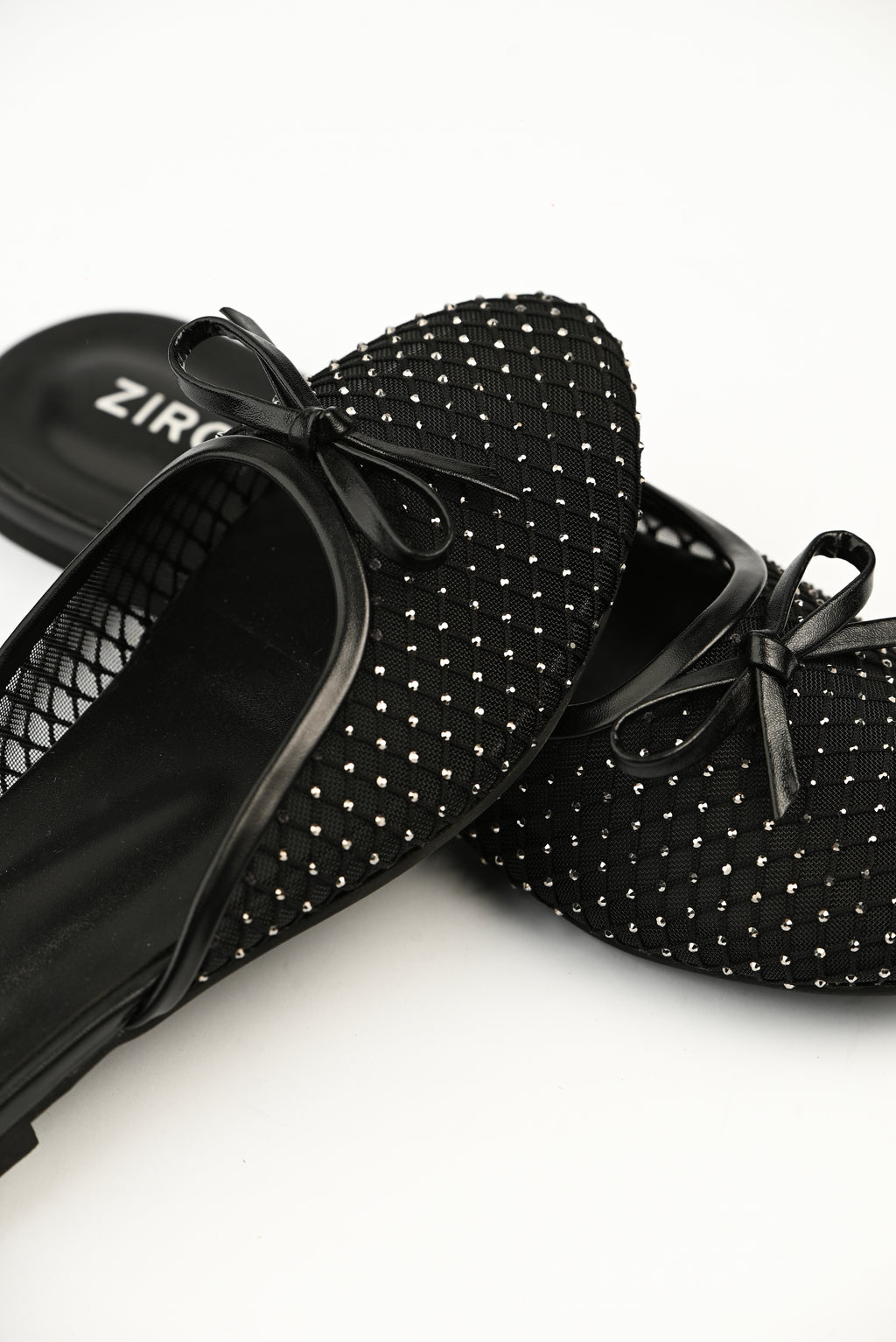 Lunara Black women’s stylish casual Pump with sleek design, perfect for everyday wear.