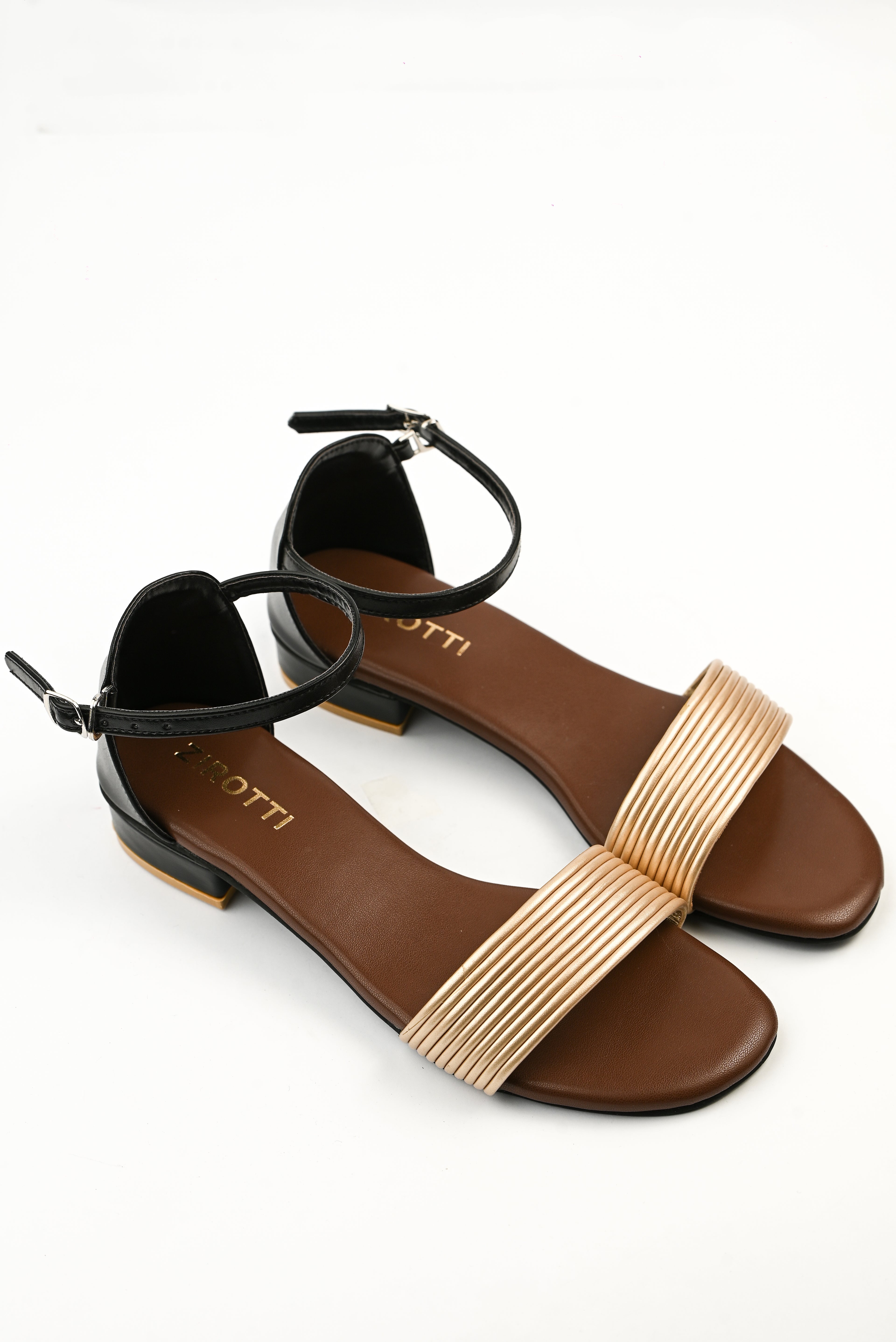 Zirotti LUNIQ women’s gold open-toe sandal with ankle strap and cushioned insole.