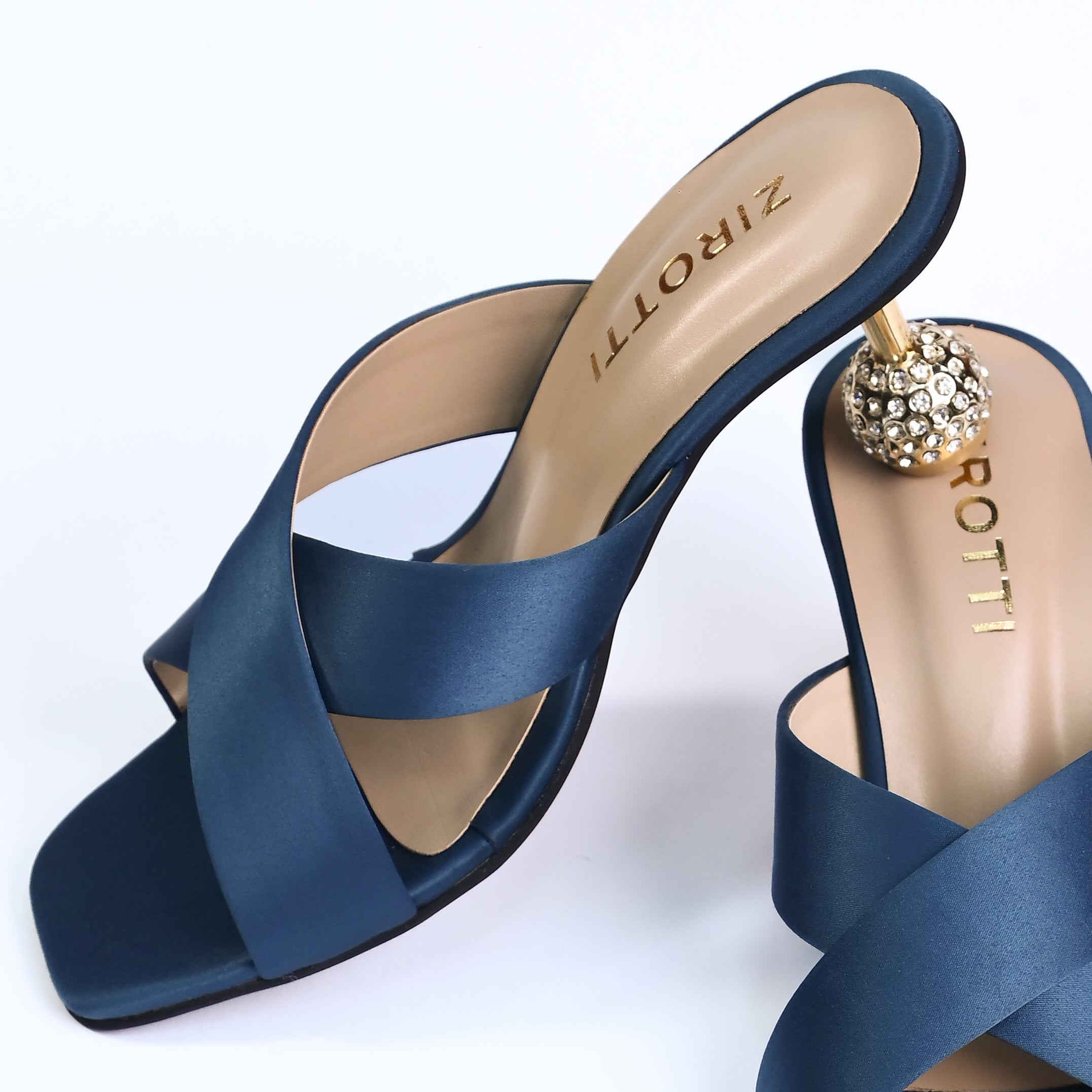 Mavon women’s zinc high heel sandal — strappy design with cushioned insole and elegant finish.