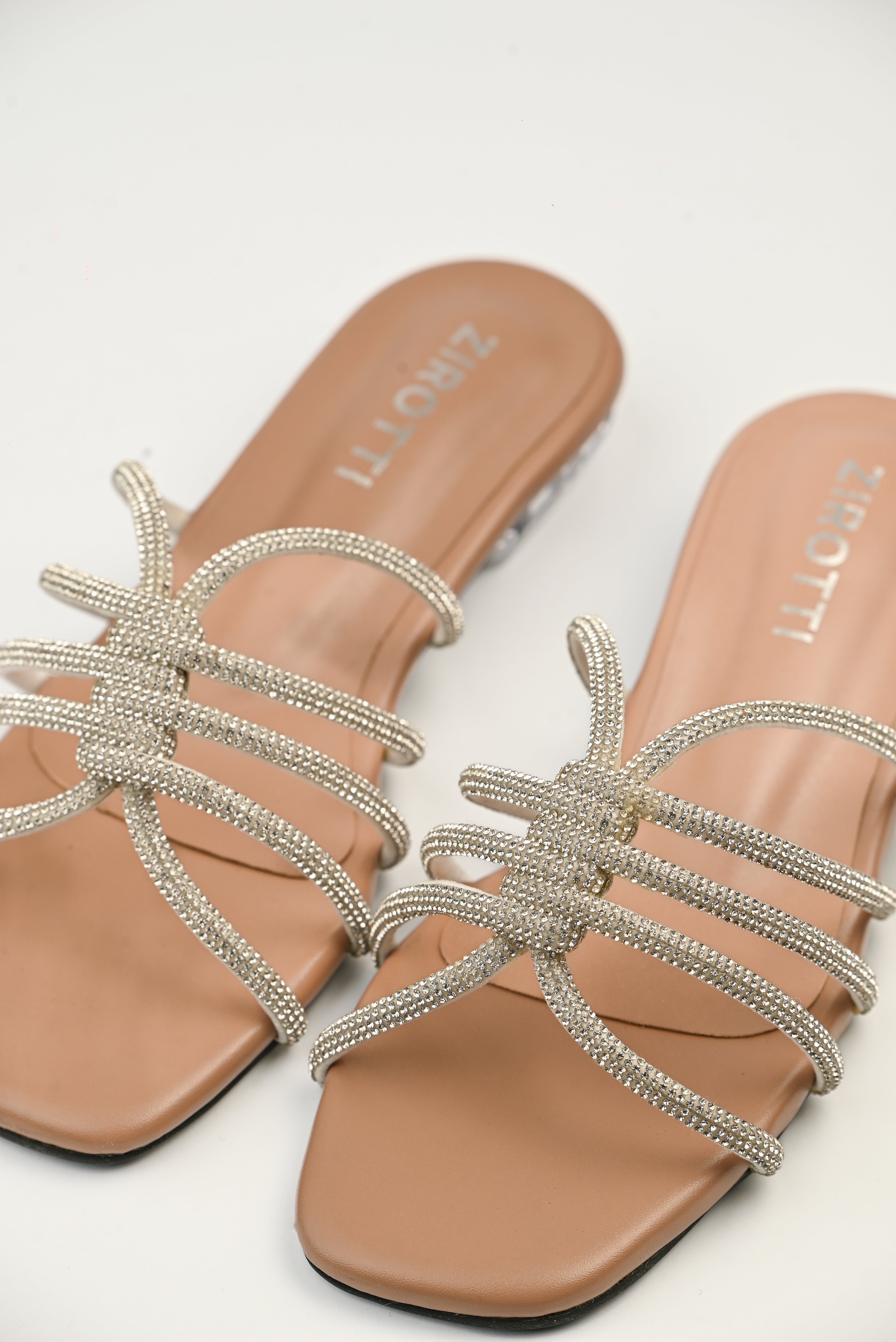 Women’s silver mesh flat shoe – VELNO SILVER by ZIROTTI, lightweight breathable design with cushioned insole and anti-slip sole