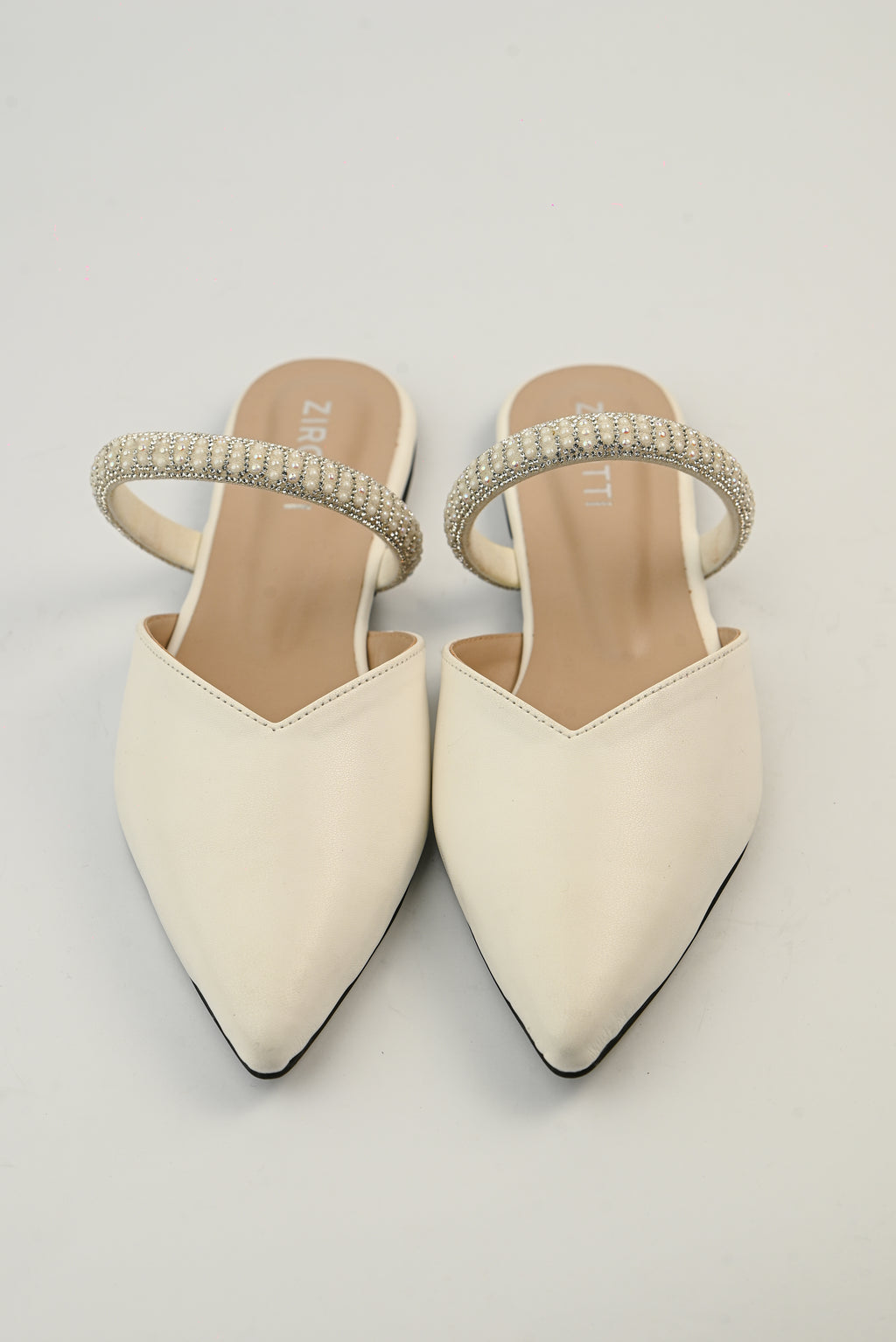 ZIROTTI Zephra women’s white flat shoes with pointed toe, pearl-white mesh front, and cushioned insole